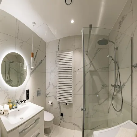 Appartement Towarowa Towers Residences Warschau