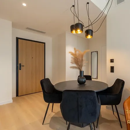 Towarowa Towers Residences * Warschau