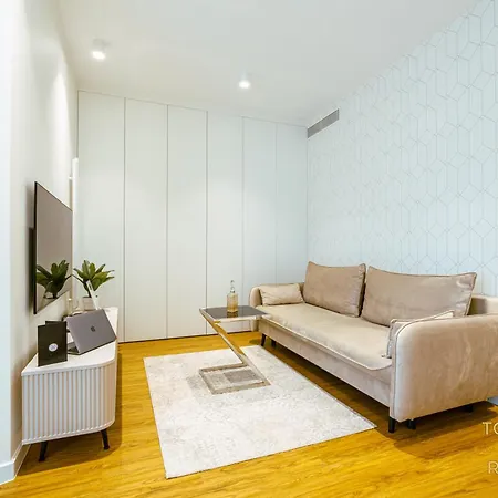 Towarowa Towers Residences