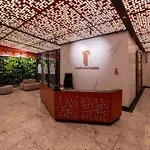 Towarowa Towers Residences