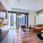 Daire Towarowa Towers Residences *