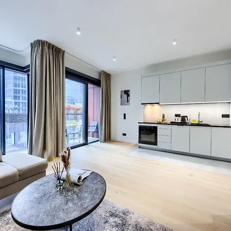 Apartament Towarowa Towers Residences