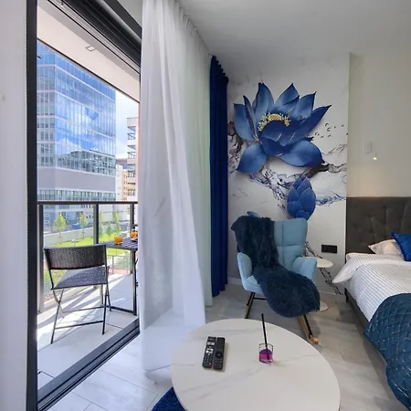 Towarowa Towers Residences Apartament