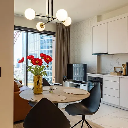 Towarowa Towers Residences *