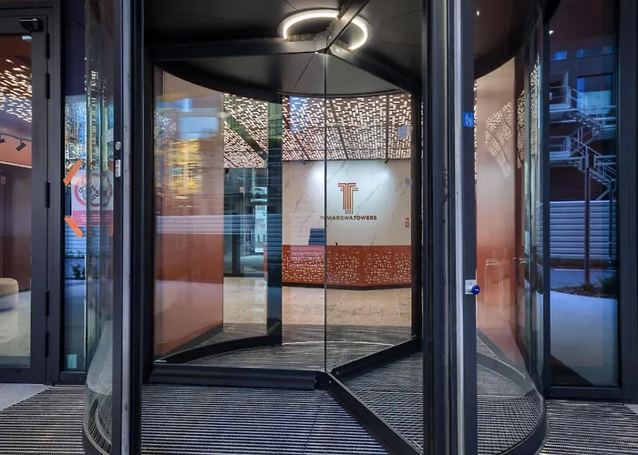 Apartment Towarowa Towers Residences