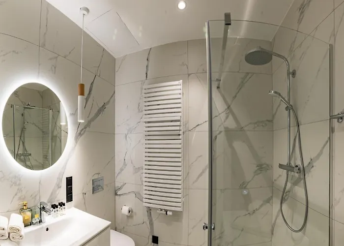 Apartment Towarowa Towers Residences Warsaw