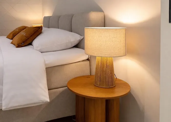 Towarowa Towers Residences Apartment *