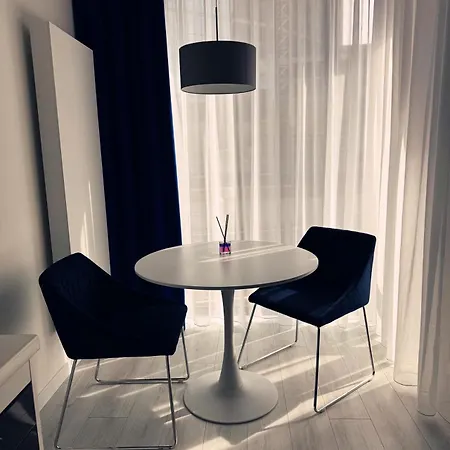 Apartment Towarowa Towers Residences Warsaw