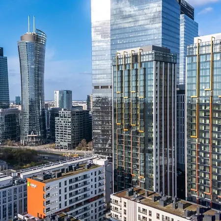 Apartment Towarowa Towers Residences *