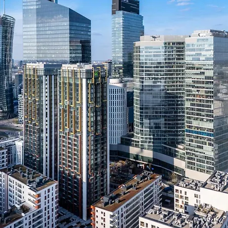 Towarowa Towers Residences Apartment *