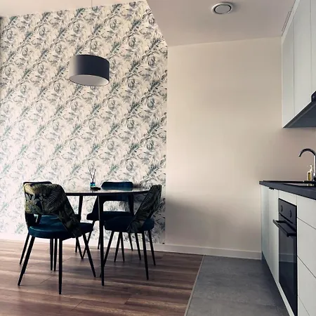 Towarowa Towers Residences Apartment Warsaw