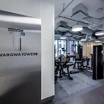 Towarowa Towers Residences דירה