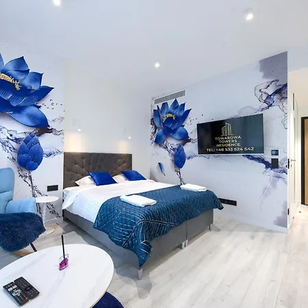 Towarowa Towers Residences *